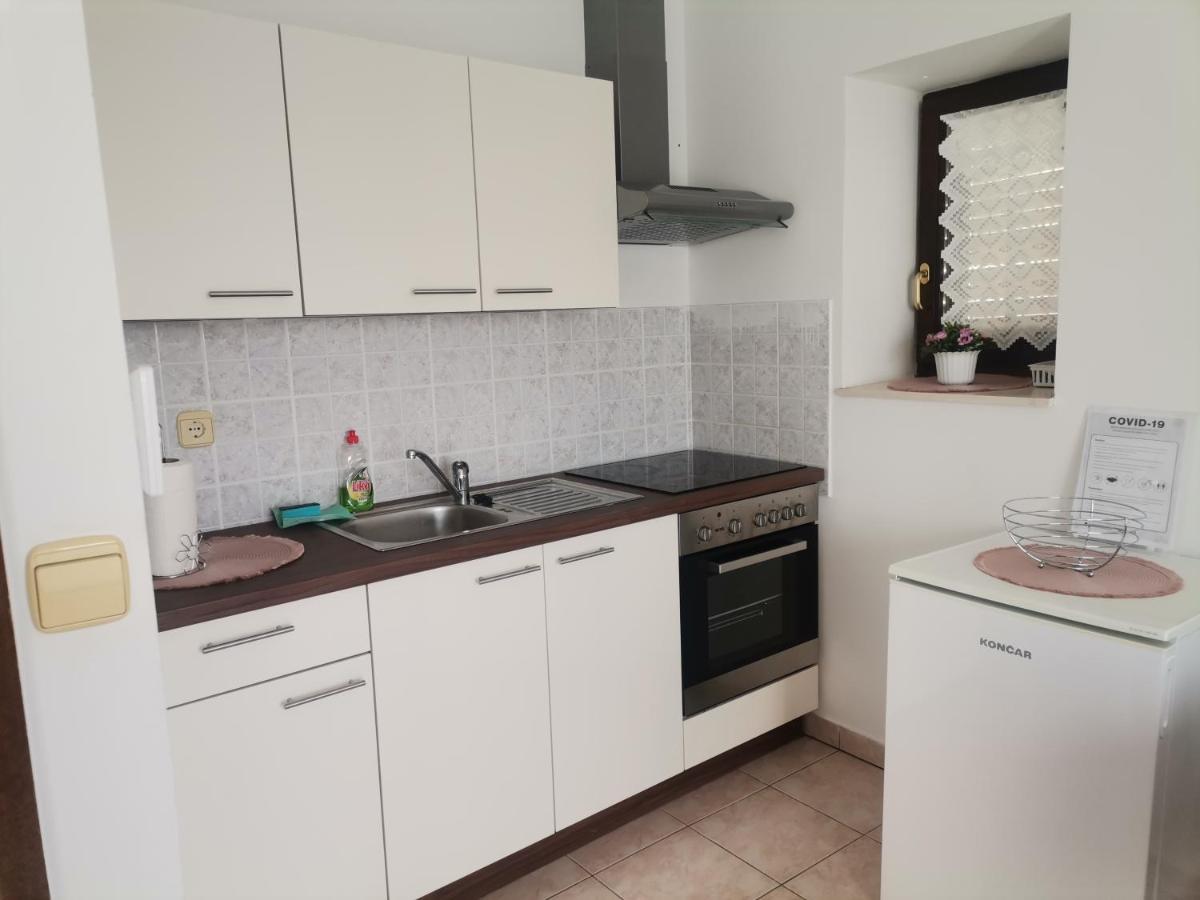 Apartments Petrica Malinska Dış mekan fotoğraf