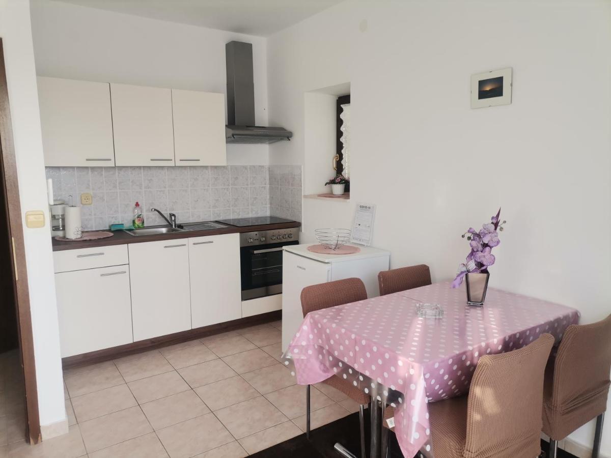 Apartments Petrica Malinska Dış mekan fotoğraf