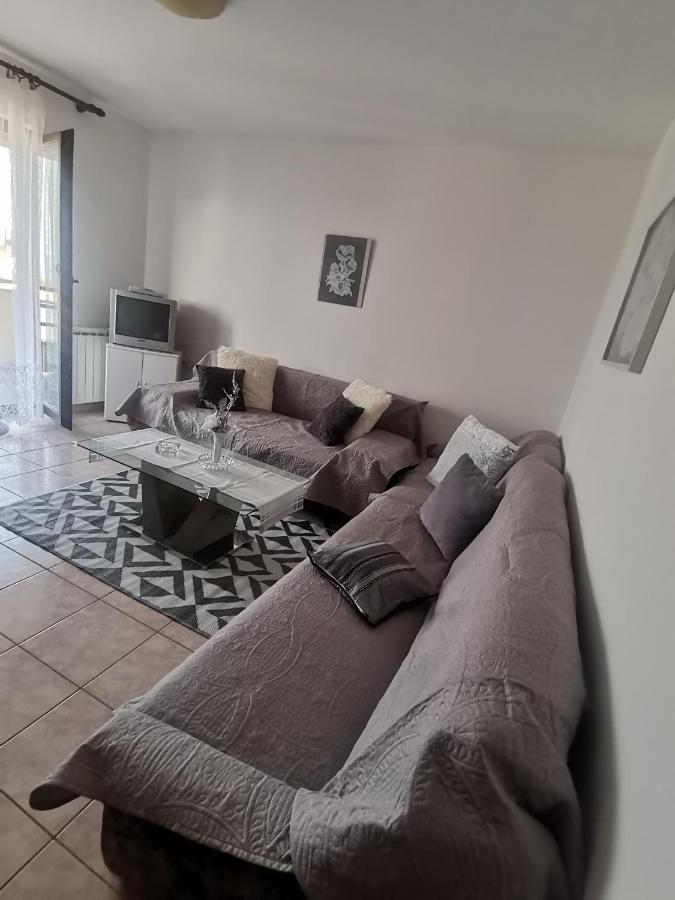 Apartments Petrica Malinska Dış mekan fotoğraf