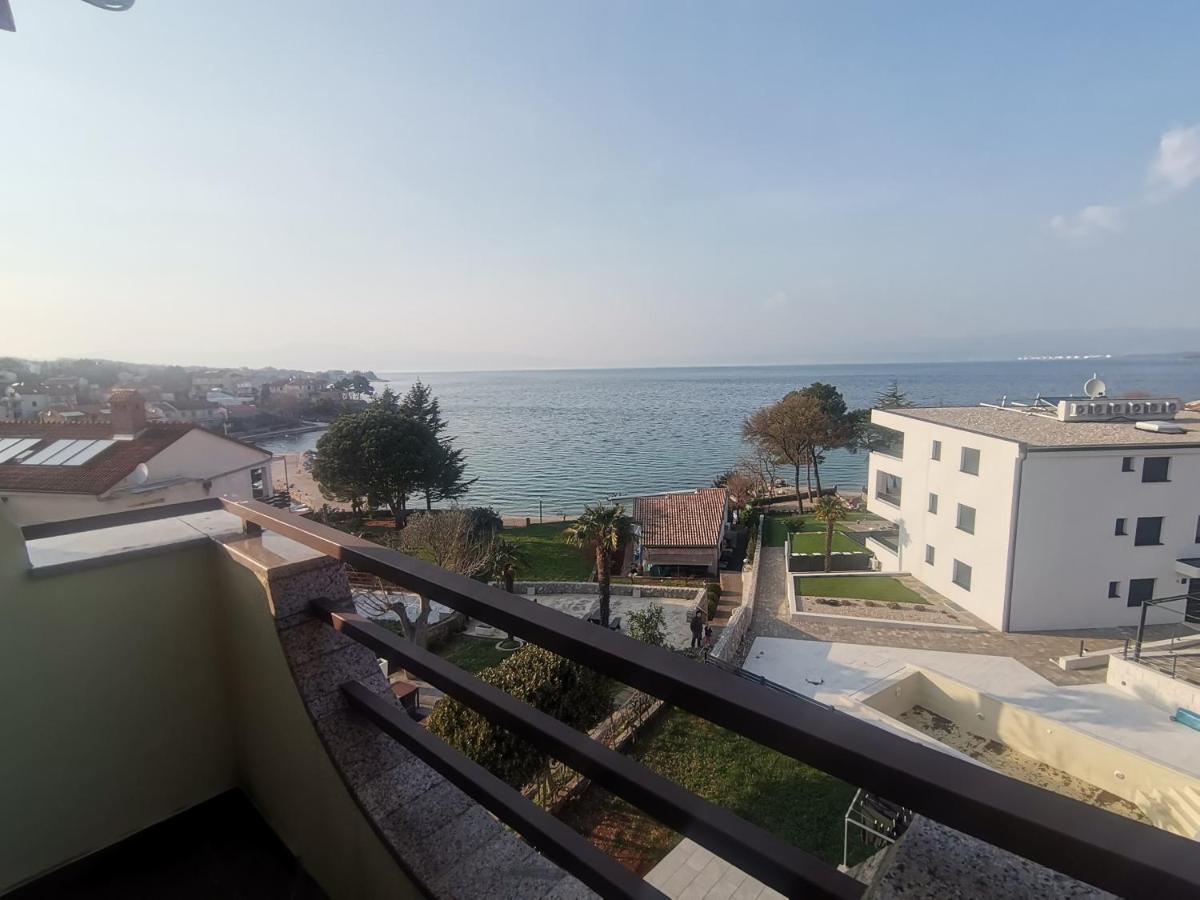 Apartments Petrica Malinska Dış mekan fotoğraf
