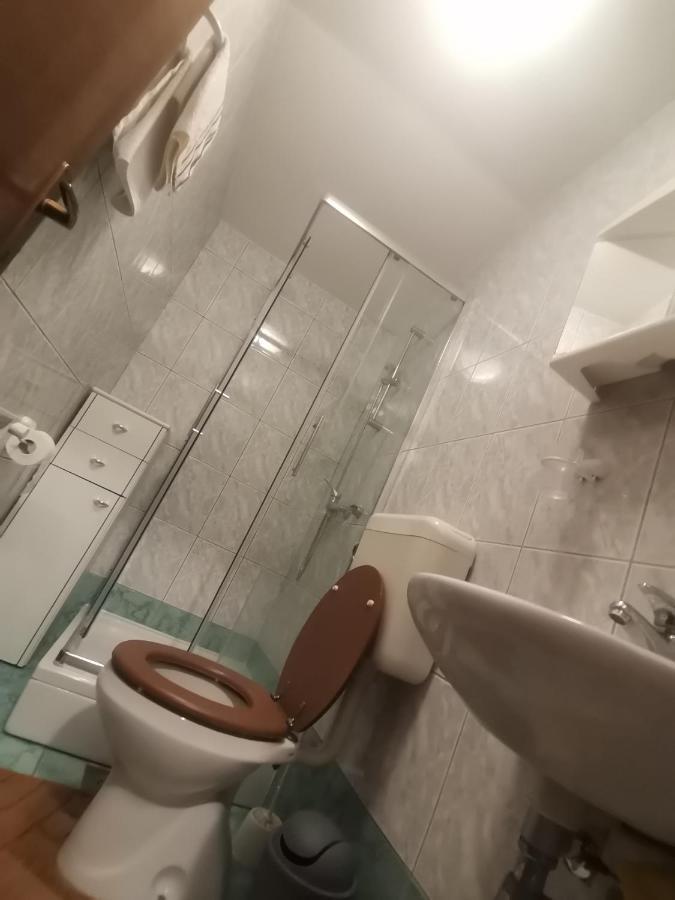 Apartments Petrica Malinska Dış mekan fotoğraf